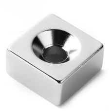 Magnet neodymový štvorec s otvorom M8 25x25x13mm sila 16kg