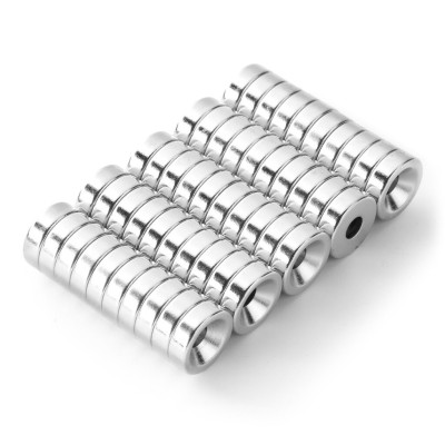 Magnet neodymový okrúhly s otvorom M3 10/7-3,5mm výška 3mm sila 1,6kg
