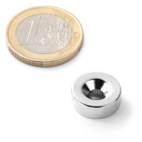 Magnet neodymový okrúhly s otvorom M4 14/8-4mm výška 5mm sila 3,6kg Magnet neodymový okrúhly s otvorom M4 14/8-4mm výška 5mm sila 3,6kg