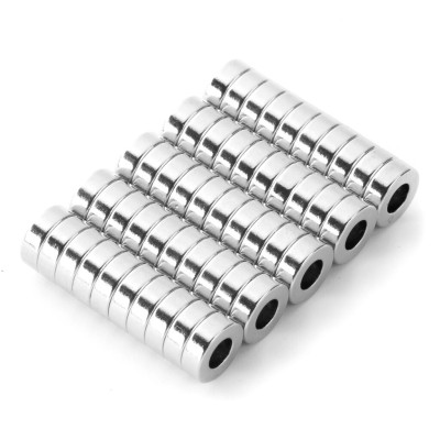 Magnet neodymový okrúhly s otvorom priemer 6mm výška 2mm sila 510g