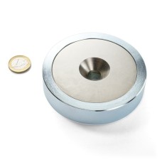 Magnet neodymový okrúhly s otvorom priemer 10cm M10 výška 18mm sila 460kg
