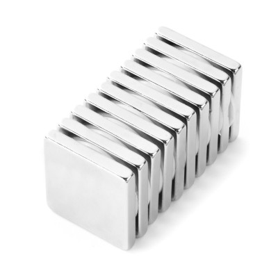 Magnet neodymový obdlžníkový 20x20x03mm sila 4,9kg