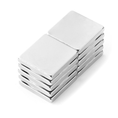 Magnet neodymový obdlžníkový 20x20x03mm sila 4,9kg